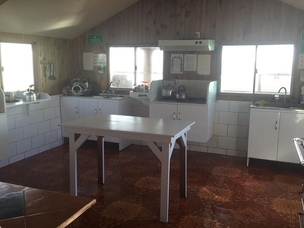 Hôtel Camping Mihinoa à Hanga Roa Extérieur photo