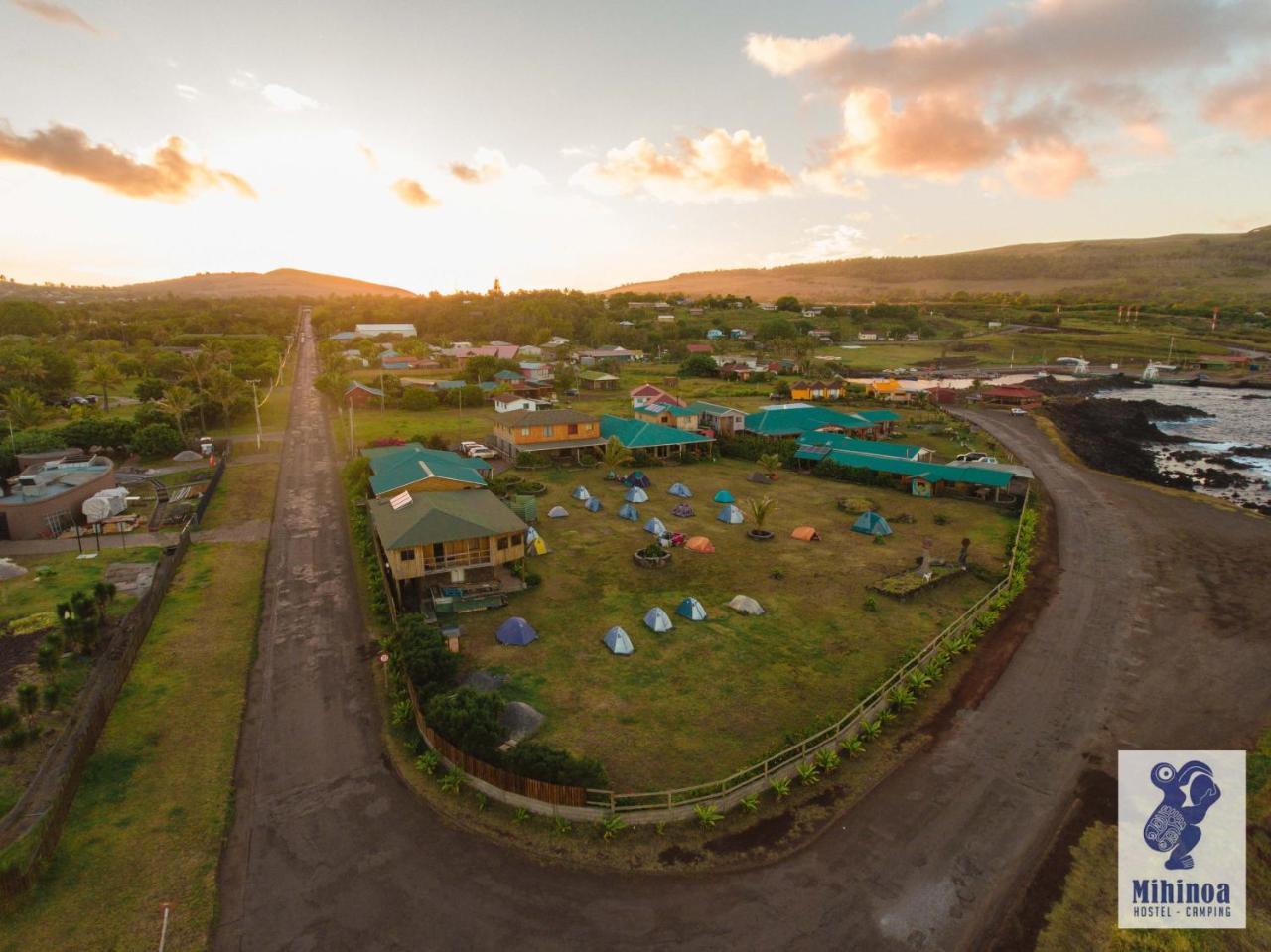 Hôtel Camping Mihinoa à Hanga Roa Extérieur photo