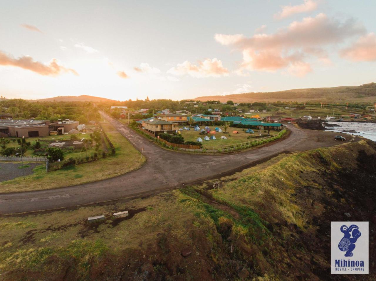 Hôtel Camping Mihinoa à Hanga Roa Extérieur photo