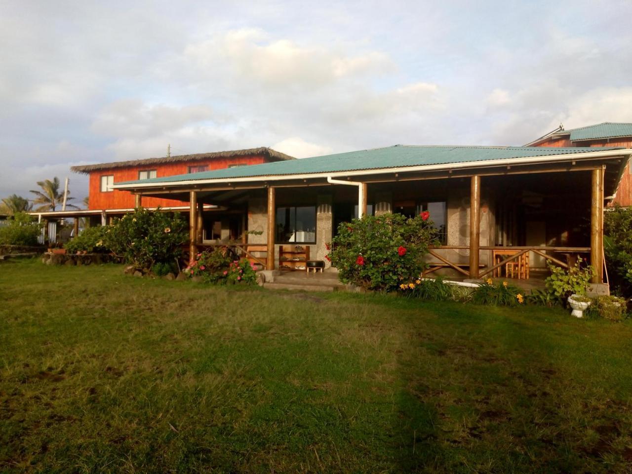 Hôtel Camping Mihinoa à Hanga Roa Extérieur photo