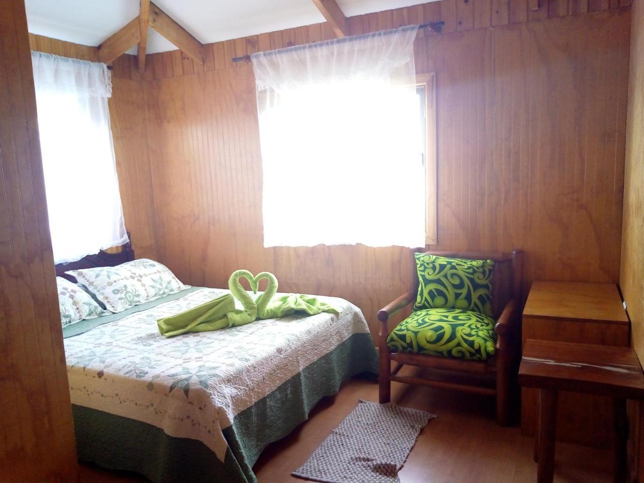 Hôtel Camping Mihinoa à Hanga Roa Extérieur photo